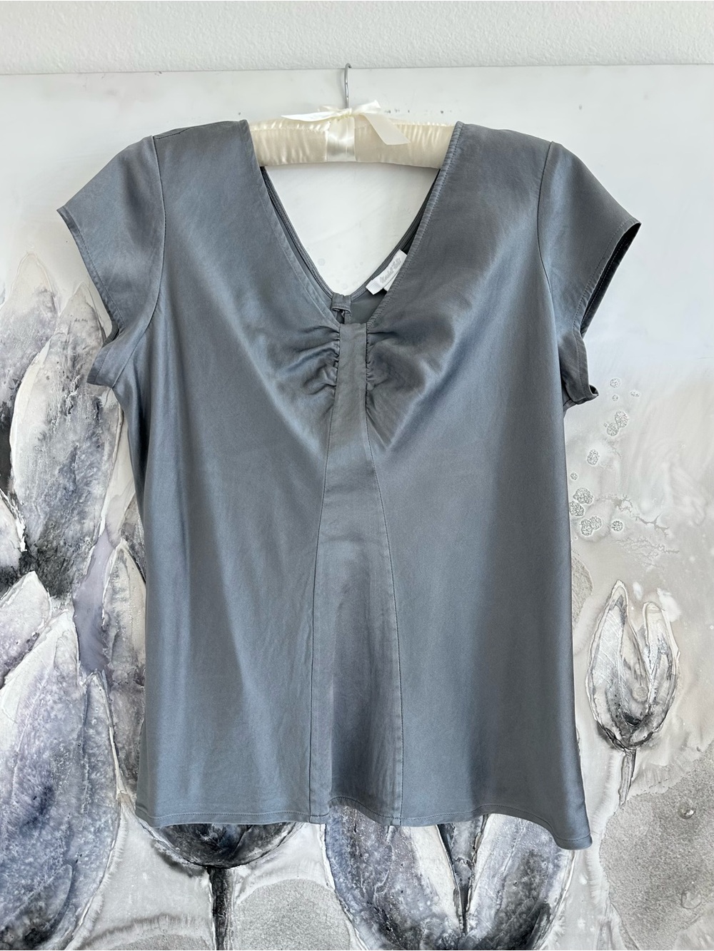 Y2K V-Neck Cap Sleeve Silk Blouse in Gray